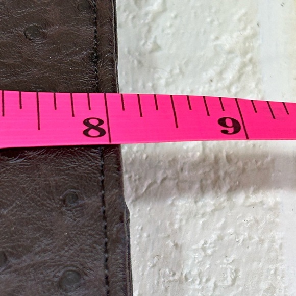 Tommy Hilfiger Ostrich Print Brown Leather Hand Bag - Picture 10 of 13